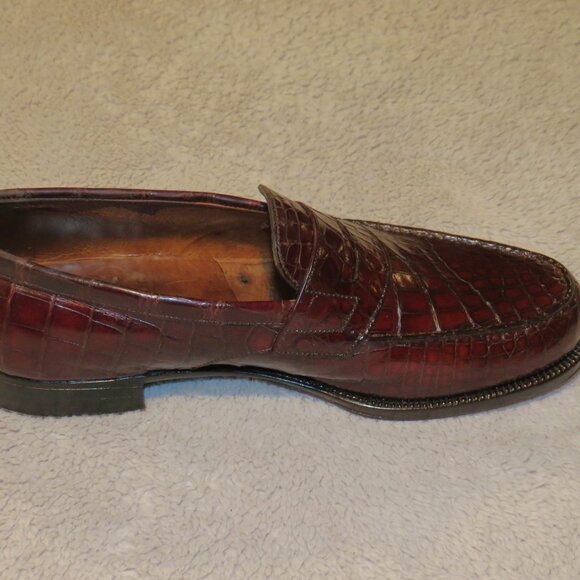 J.M. Weston 180 Burgundy Crocodile Split Toe Loafer 8.5 C - Picture 5 of 11